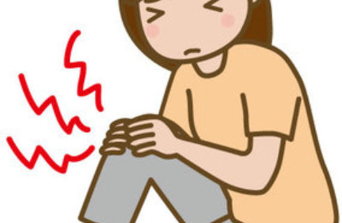 膝が痛い女性